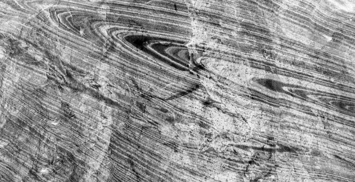 http://old.mirunadragan.com/files/gimgs/th-65_Dragan_SaltWall_detail_Nickle_Inverted_W.jpg